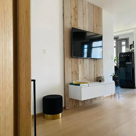 Au-mer Maison M